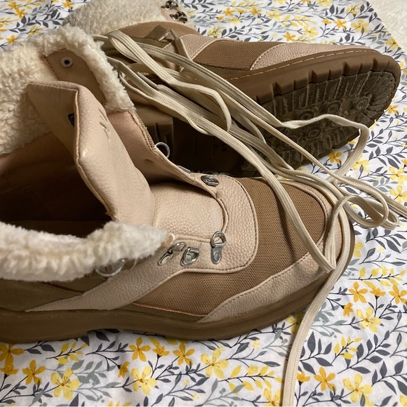 Tan ankle boots size 8 - Picture 6 of 7